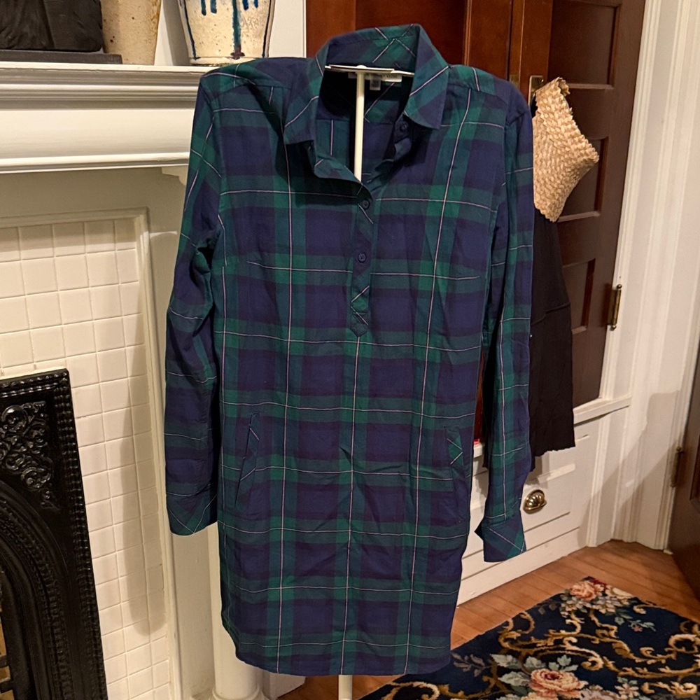 Southern Tide Navy and Green Plaid  Mini Shirt Dress- worn a‎ few times